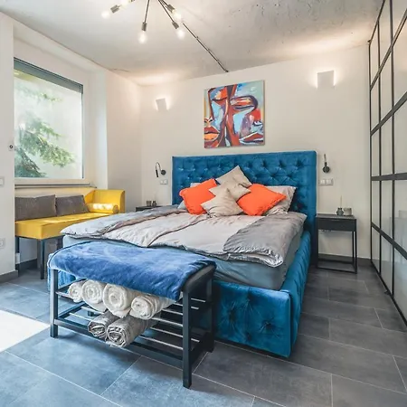 Апартаменти Unique Еґер